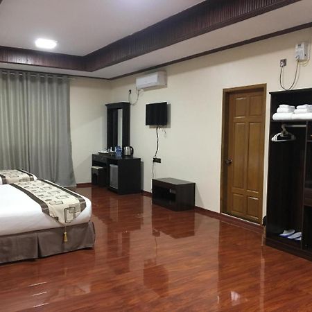 Hotel Yadanar Oo Μανταλέι Εξωτερικό φωτογραφία