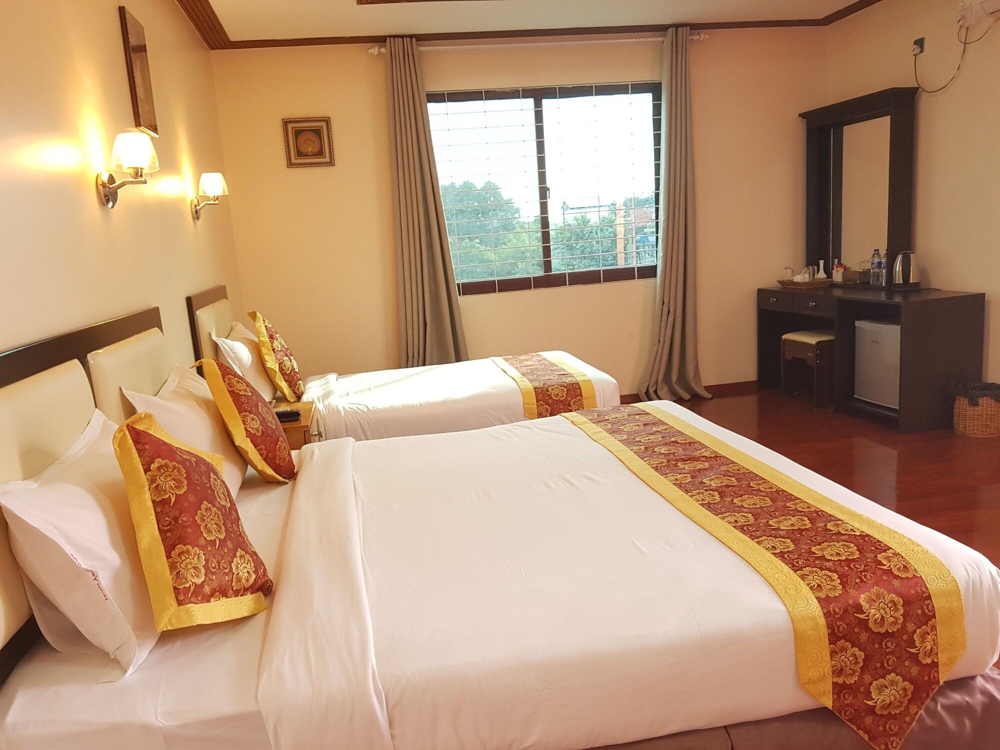 Hotel Yadanar Oo Μανταλέι Εξωτερικό φωτογραφία